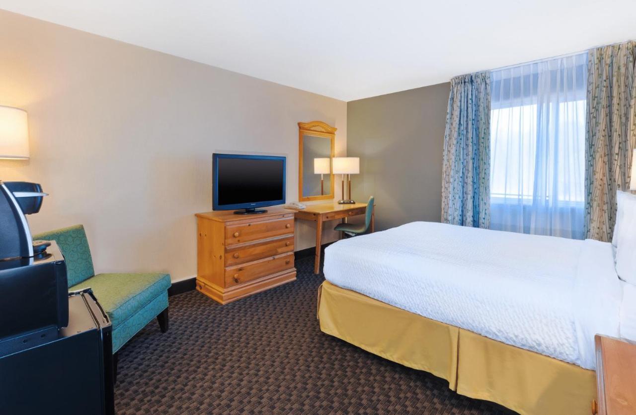 Clarion Hotel Seekonk - Providence Kültér fotó