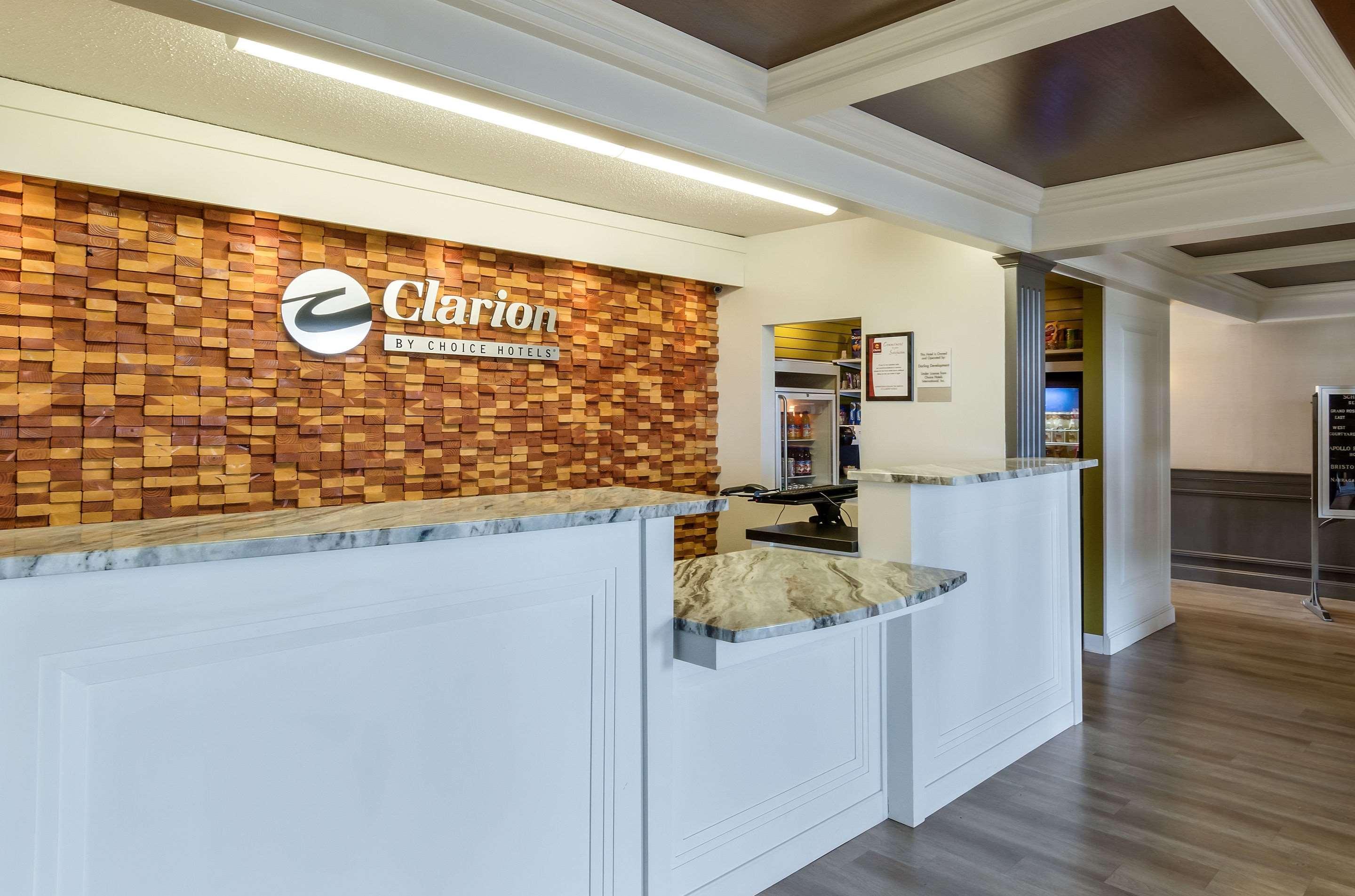 Clarion Hotel Seekonk - Providence Kültér fotó